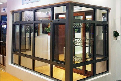 選購(gòu)阿鋁郎門窗 品質(zhì)與美觀的完美結(jié)合